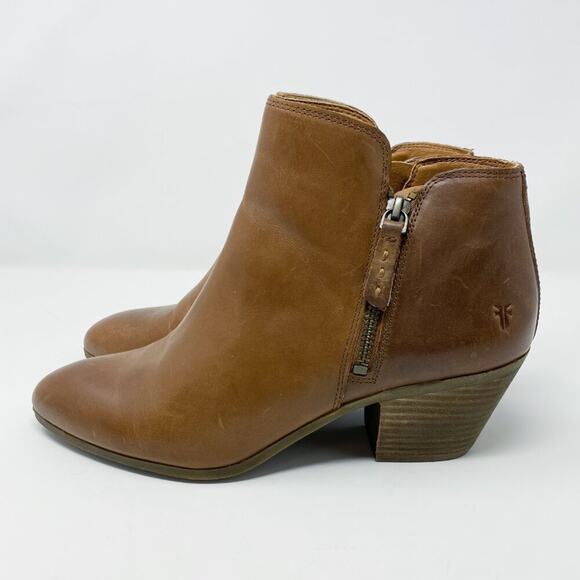 Frye Tan Leather Judith Double Zip Ankle Booties Women's Size 9 EUC - Picture 3 of 10